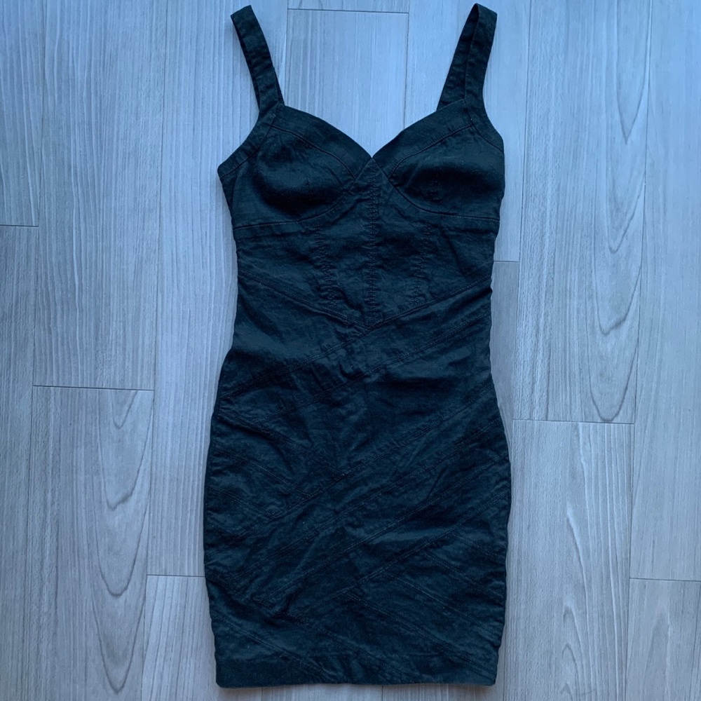 EUC 2 Bebe Little Black Dress